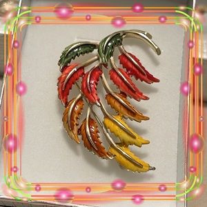 💕Beautiful Vintage Multicolored Mamselle Branch Pin💕